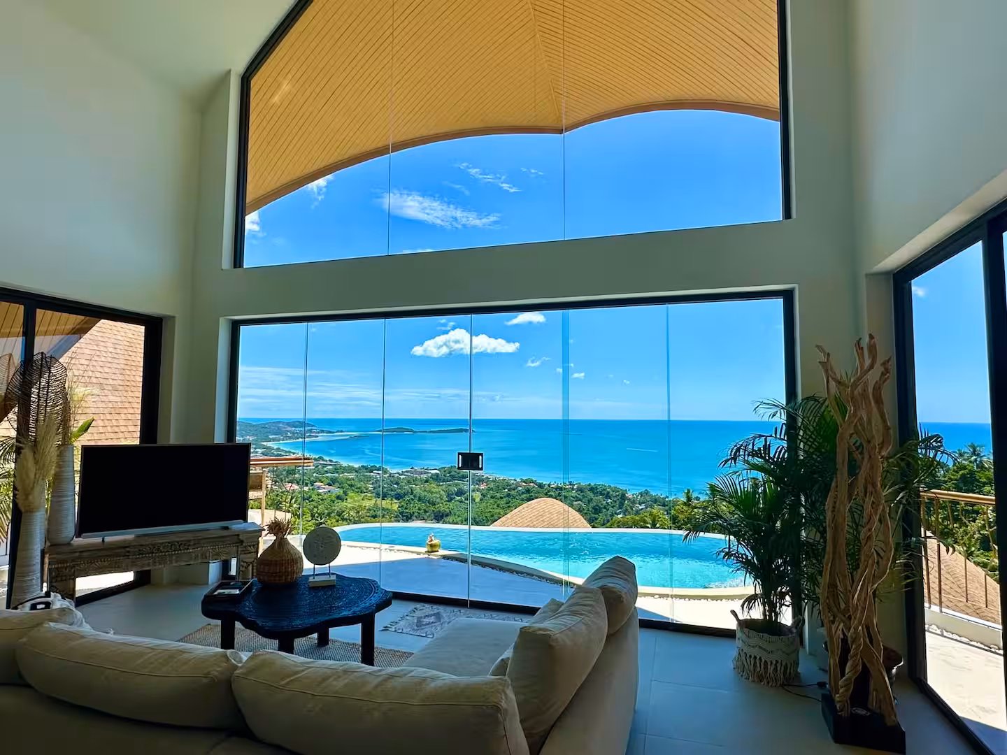 Luxury Sea View Loft Villa with Pool & Panoramas